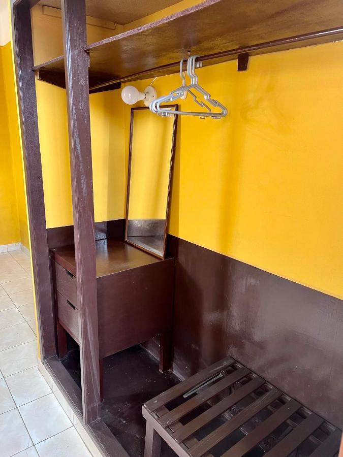 Hotel Urbano Tarija Esterno foto