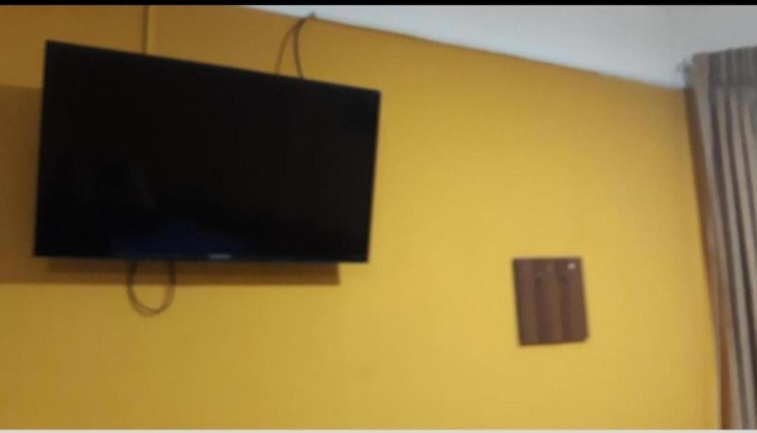 Hotel Urbano Tarija Esterno foto