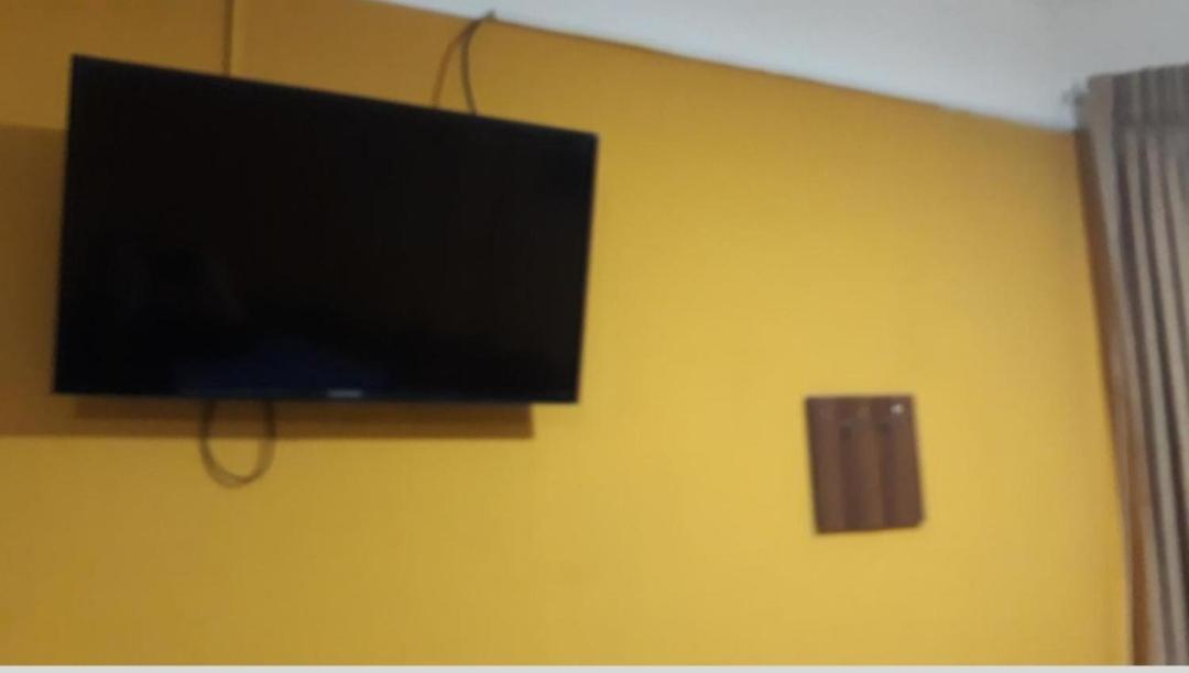 Hotel Urbano Tarija Esterno foto
